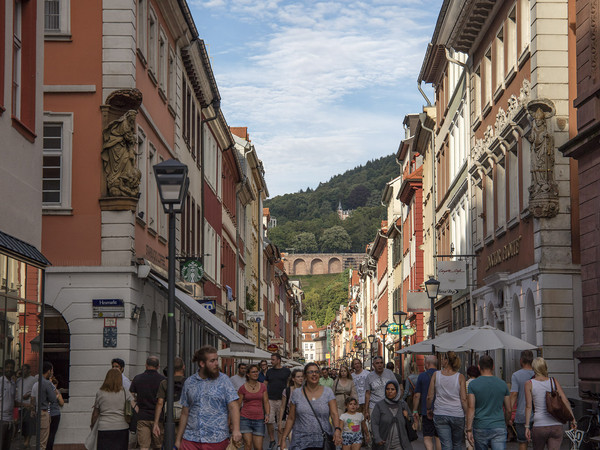 647_Hauptstraße Menschen © Heidelberg Marketing_Foto_Achim Mende.jpg