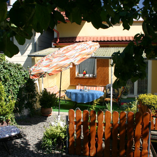 Terrasse vor FeWo 4.JPG