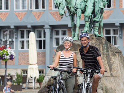 Start der Tour auf dem Marktplatz in Wolfenbüttel