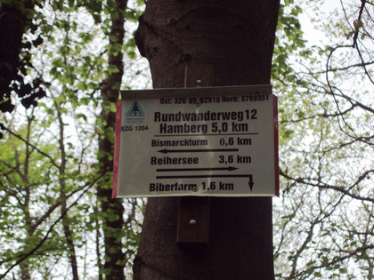 Salzgitter-Bad, Wanderweg 12 Startschild am Parkplatz beim Bismarckturm