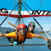 hanggliding-interlaken-tandem-flug-ueber-thunersee.jpg