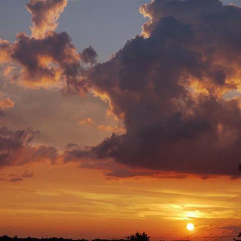 Sonnenuntergang aus Ihrem Fenster gesehen