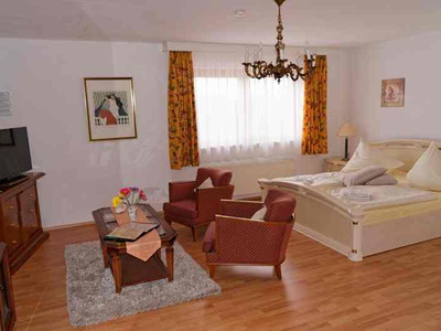 Hotel auf der Hohe in Ballenstedt - Zimmerbeispiel