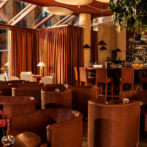 La Piazza Bar La Piazza Bar des Hotel Elbflorenz DresdenThe Piazza Bar at the Hotel Elbflorenz Dresden