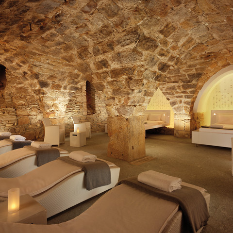 Spa relaxation room Spa relaxation room at the HYPERION Hotel Dresden