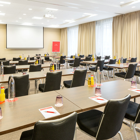 Semper I-II conference room