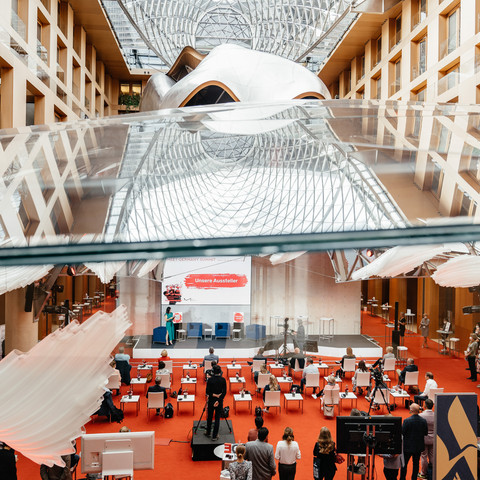 Meet Germany Summit Berlin 2021 Meet Germany Summit Berlin 2021 FORUM im AXICA Kongress- und TagungszentrumMeet Germany Summit Berlin 2021 FORUM at the AXICA Congress and Conference CentreMeet Germany Summit Berlin 2021 FORUM v kongresovém a konferenčním centru AXICAFORUM Meet Germany Summit Berlin 2021 w centrum kongresowo-konferencyjnym AXICAOntmoet Duitsland Top Berlijn 2021 FORUM in het AXICA Congres- en ConferentiecentrumIncontrare il Germany Summit Berlin 2021 FORUM presso il Centro Congressi e Conferenze AXICA