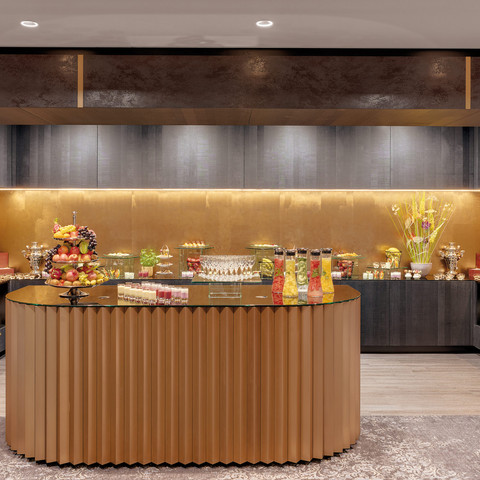 Banquet foyer with food station