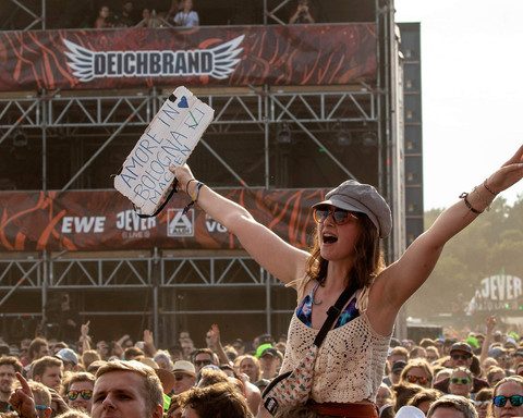 Gelände - 2019.07.19 - 18.01.03.jpg