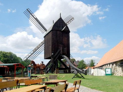 Bockwindmühle Schloss Salder
