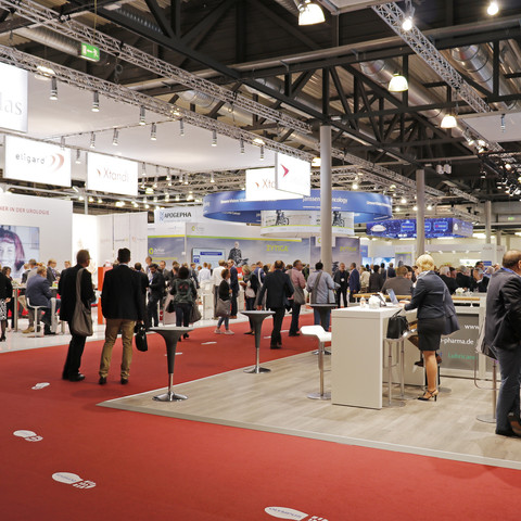 Kongressausstellung in der Halle 4 der MESSE DRESDEN