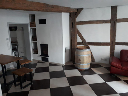 Wohnzimmer Apartment mit Kamin