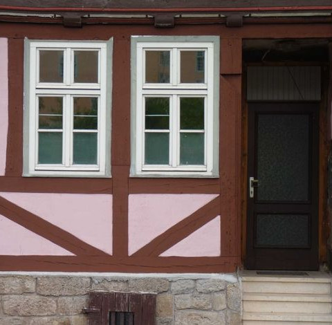 Frontfassade EG (Bad)