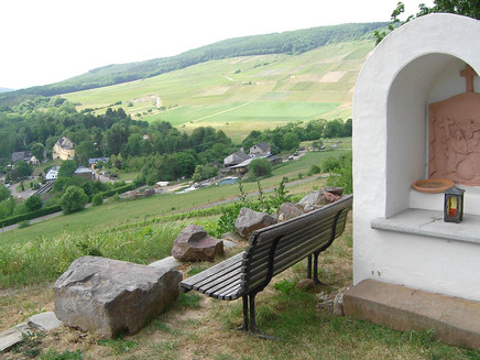 Mosel monastery: Siebenborn in Maring-Noviand