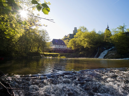 At Pyrmonter Waterfall