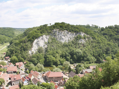 Circular hiking route Questenberg Karst landscape
