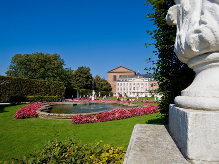 Palastgarten und Kurfürstliches Palais