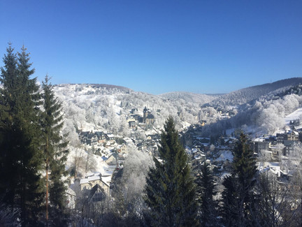 Stadtblick mit der Jugendstilkirche
