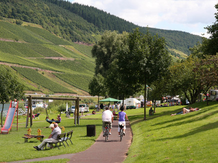 Moselpromenade Reil