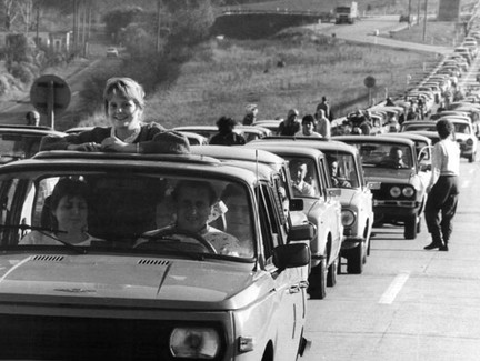 Stau am Grenzübergang Wartha am 10.11.1989