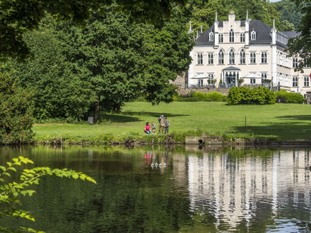 Im Schlosspark Sayn