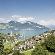 Blick vom Bahnhof in die Spiezer Bucht