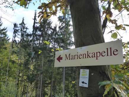 Wegweiser zur Marienkapelle