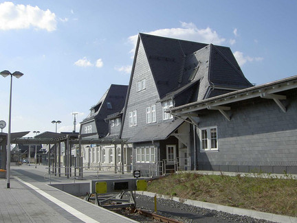 Bahnhof Neuhaus am Rennweg