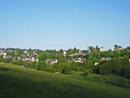 Blick auf Neuhaus am Rennweg