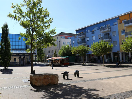 Saar-Mosel-Platz Konz (1)