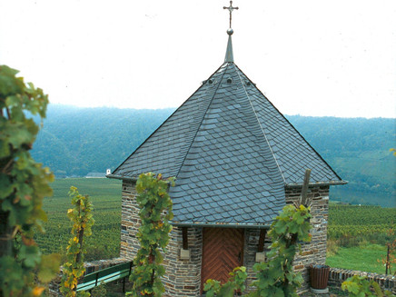 Pestkapelle in den Weinbergen