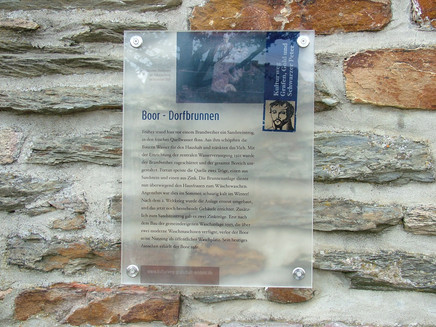 Infotafel am Dorfbrunnen in Gronhausen