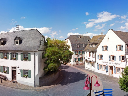 Village center of Veldenz