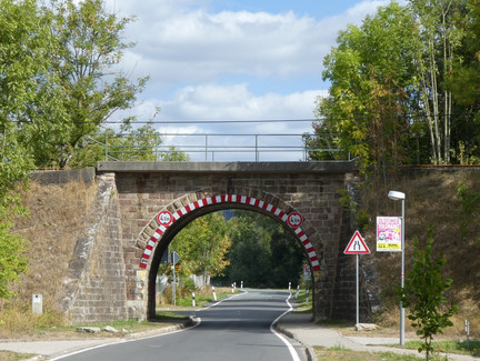 Brücke am Bahnhof Schalkau