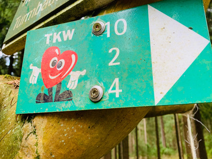 Beschilderung TKW 4