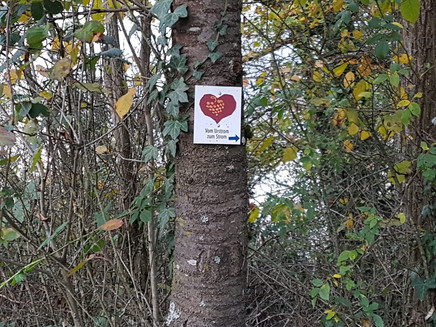 Beschilderung entlang der Strecke