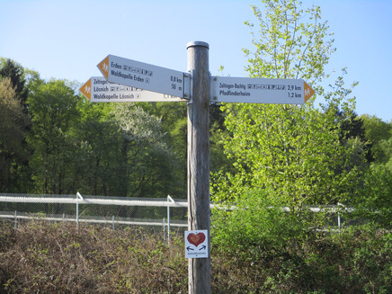 Abstecher zur Erdener Waldkapelle