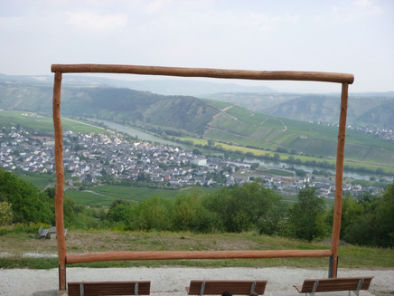 Mosel Cinema: View of Leiwen