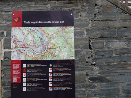 Wandertafel am Startpunkt