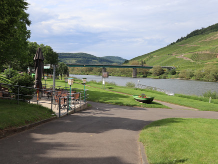 Moselpromenade Reil