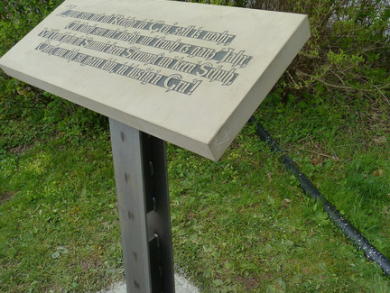 Rundweg 4 Themenweg Heimatgedicht Es Gru - Grub am Forst_Vers2