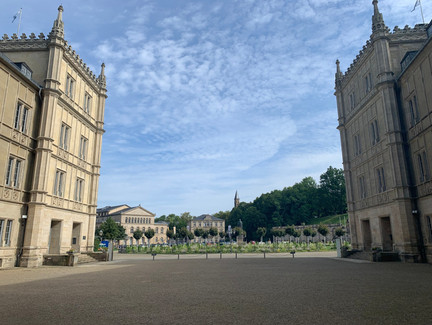 Im Hof der Ehrenburg