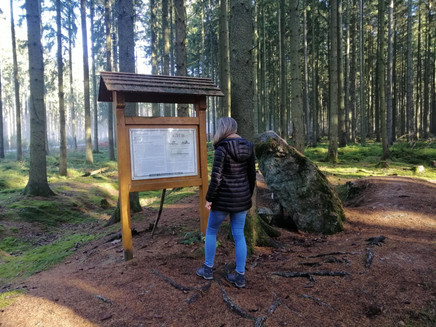 Infotafel bei den