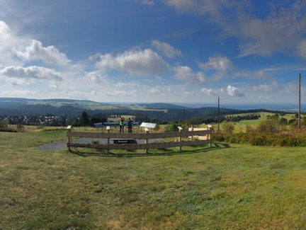 Panoramablick vom Simmersberg bei Schnett