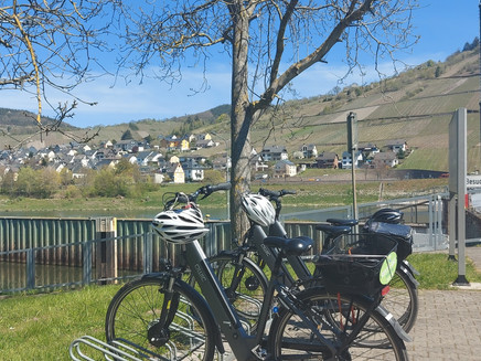 Fahrradpause bei der Schleuse