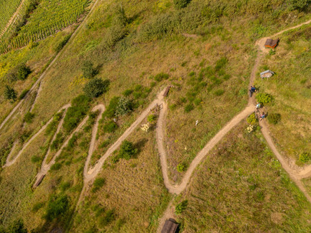 Drone view of the path to/from the Huxlay plateau