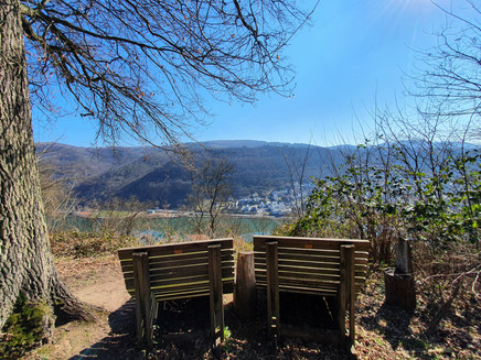 Reclining benches with a view of Oberfell