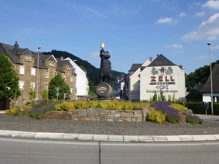 Kreisverkehr Zell