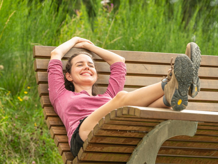 Rest bench near Leiwen