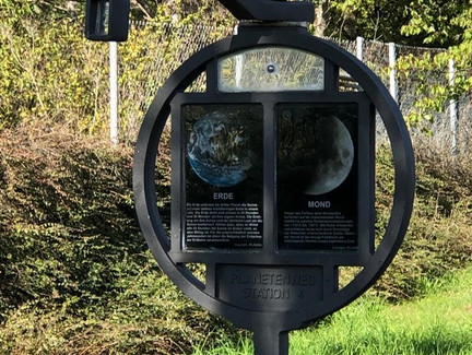 Planetenweg Untersiemau Station Erde